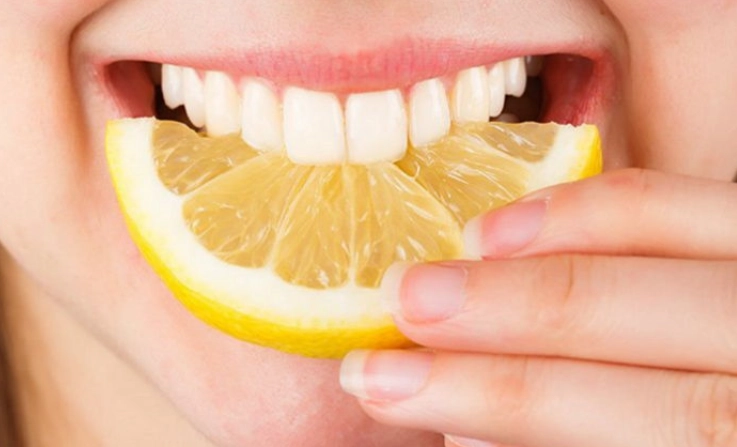 Is Lemon Good for Teeth Whitening? The Truth About Risks & Alternatives