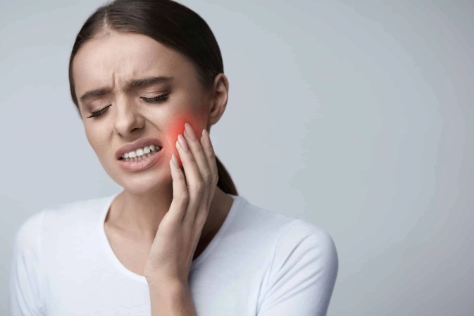 Aching Toothache: Ultimate Guide to Causes, Home Relief & Dental Solutions