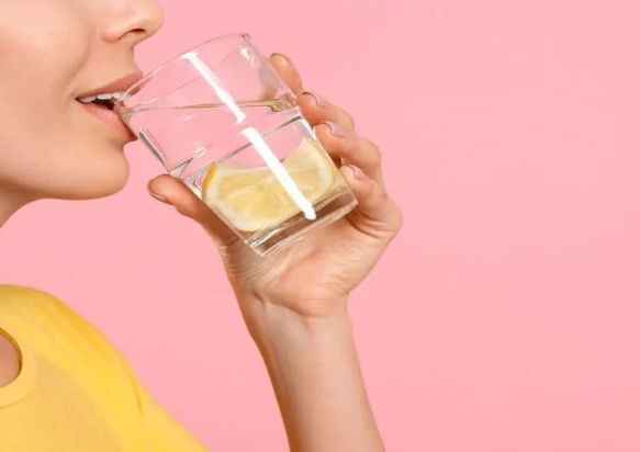 disadvantages of drinking lemon water daily