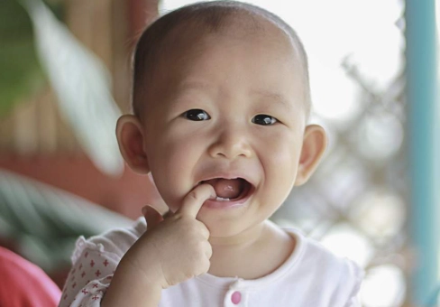 What Are the Worst Months for Teething? A Season-by-Season Guide