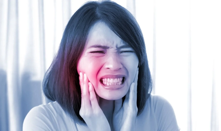 salt water rinse toothache pain