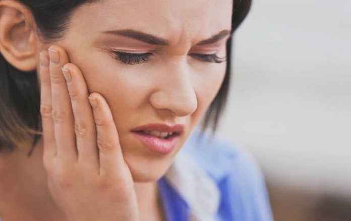 severe toothache symptoms