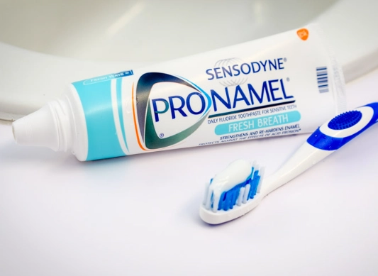 Best ADA Approved Teeth Whitening: The Ultimate Guide to Safe & Effective Smiles