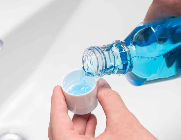 is mouthwash harmful is mouthwash harmful