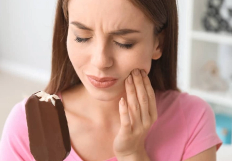 causes of tooth sensitivity
