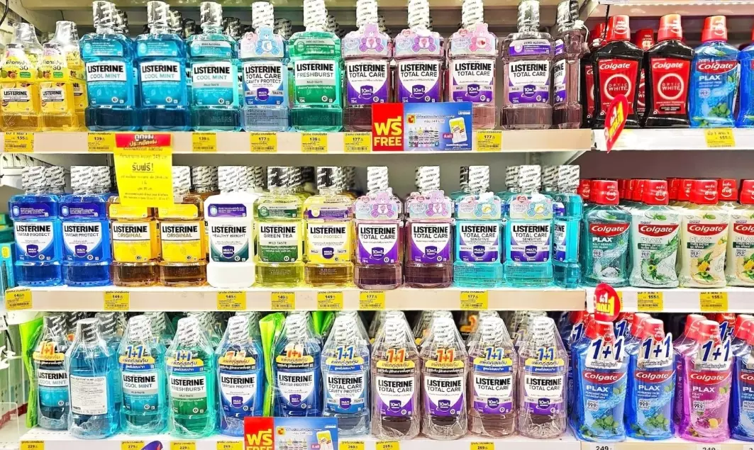 Is mouthwash bad for your brain